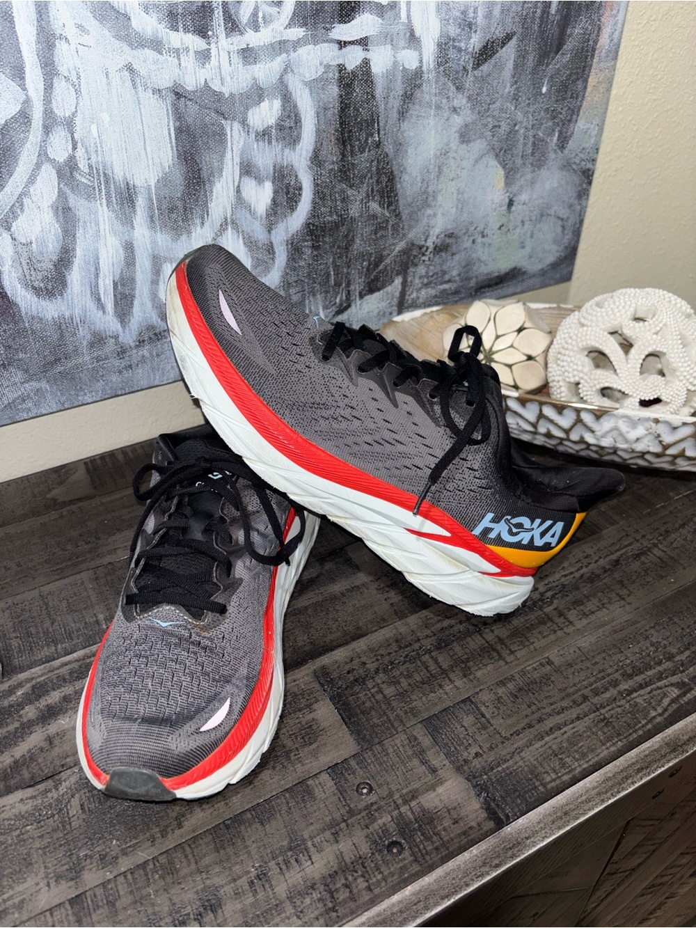Hoka Clifton 8 MENS SZ 11D